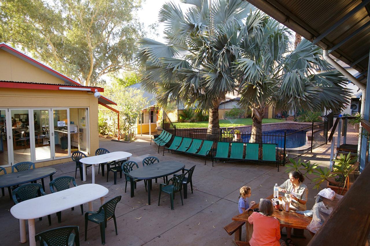 Yha Alice Springs Hostel Ngoại thất bức ảnh